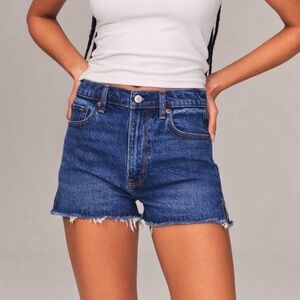 NWT Abercrombie & Fitch Curve Love The Cutoff Short High Rise